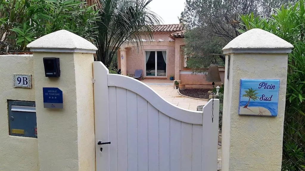 Villa For 9 People 15 Mins Walk From The Beaches And The Center Of Ste Maxime サント・マキシム
